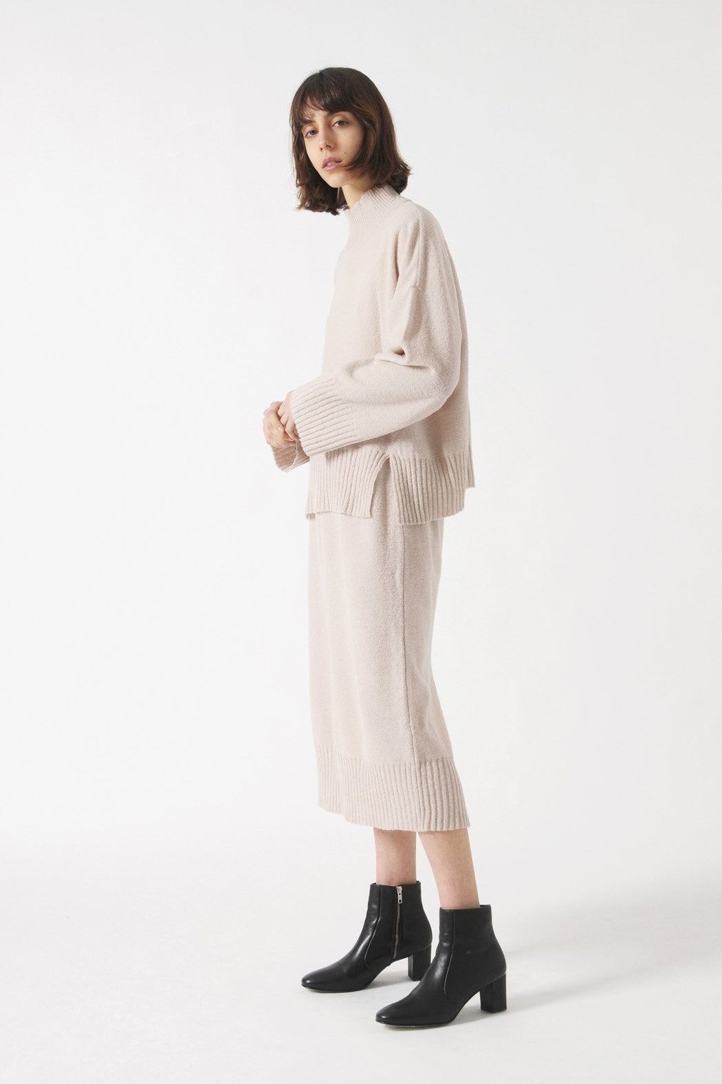 Lee Beige Sweater